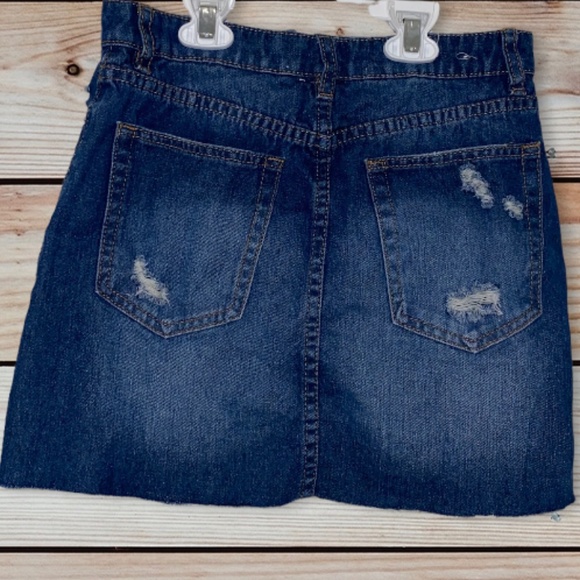 Blue denim jean skirt with zipper - Picture 3 of 3